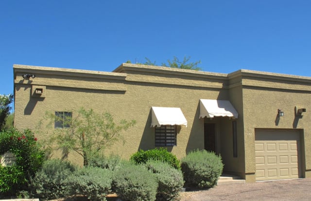 7432 E Carefree Drive - 7432 East Carefree Drive, Carefree, AZ 85377