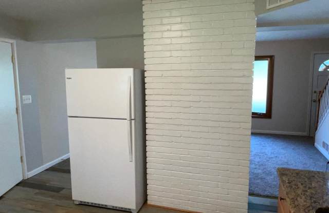 5903 SPAATZ PLACE Gallery 4