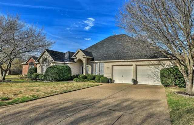 7016 Briercliff Court Gallery 3