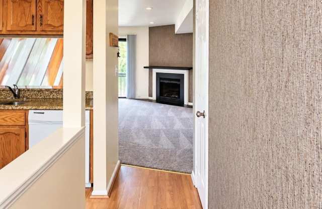 107 woodbridge commons Way Gallery 4