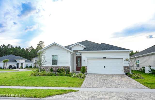633 SUPERIOR Boulevard photos photos