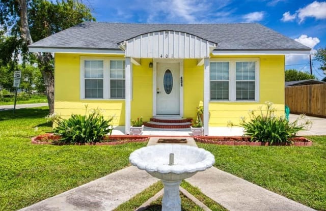 401 E 4th - 401 East 4th Street, Gregory, TX 78359