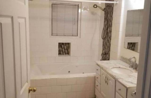 4053 Hunt Rd photos photos