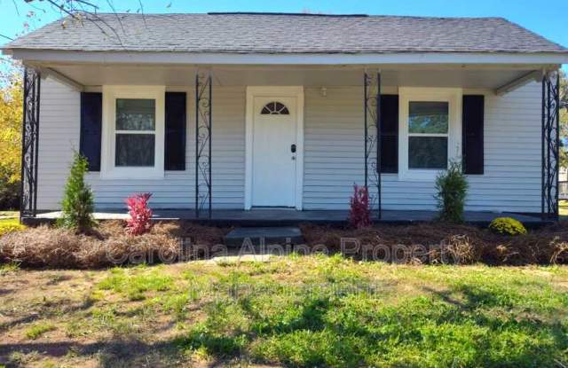 1308 S Morgan St - 1308 South Morgan Street, Shelby, NC 28152