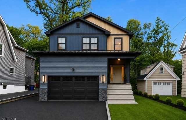 44 E Cedar St photos photos
