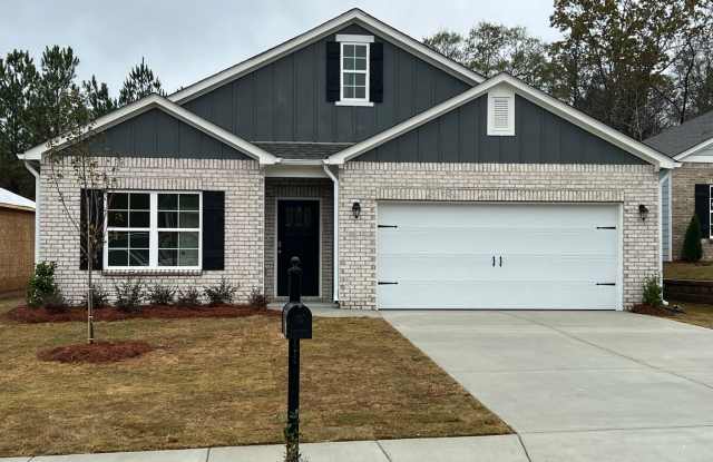 ***Special*** 50% Off the First Month Rent with approved credit… Odenville’s Sterling Place subdivision One Level 4 Bedroom / 2 Bath house photos photos