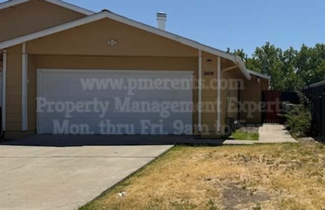 2414 Fleury Way photos photos