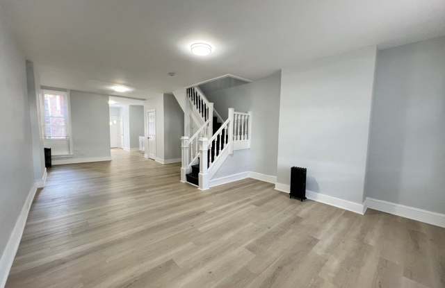 Gorgeous 4b/1.5b Home! Section 8 only! photos photos