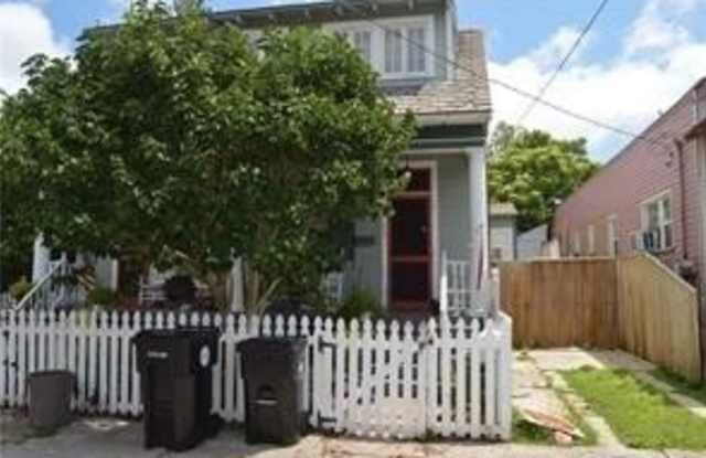 516 BOUNY Street photos photos