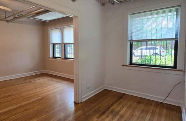 4527 North Paulina St. - 4527 North Paulina Street, Chicago, IL 60640 4527 North Paulina St. - 4527 North Paulina Street, Chicago, IL 60640