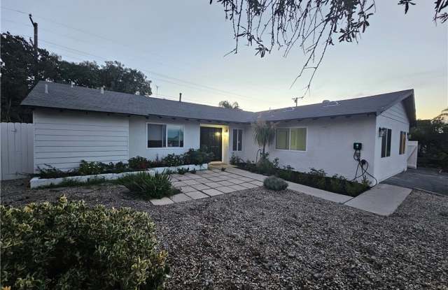 324 E Citron Street photos photos