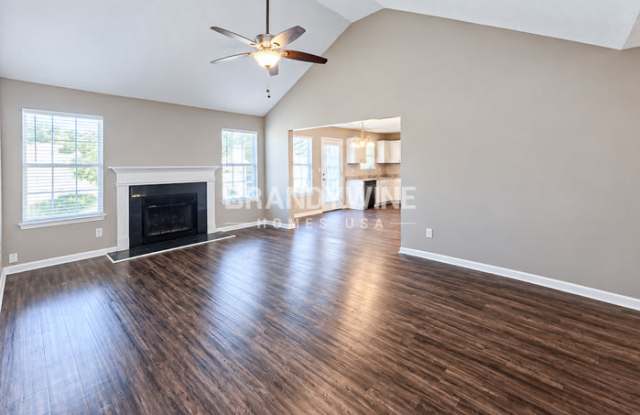 657 Rayella Drive Gallery 4