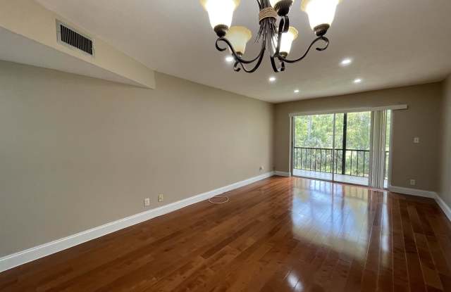 7900 Colony Cir S. #204-14 Gallery 3