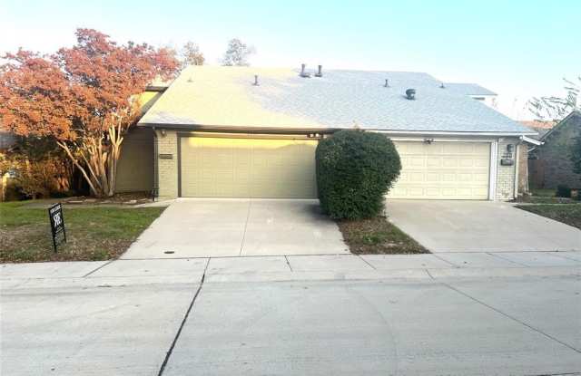 2210 Jackson Circle - 2210 Jackson Circle, Carrollton, TX 75006 2210 Jackson Circle - 2210 Jackson Circle, Carrollton, TX 75006