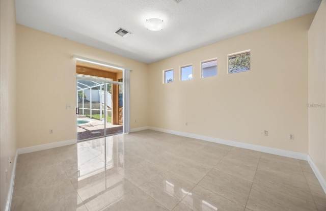 1376 SHELTER ROCK Road Gallery 4