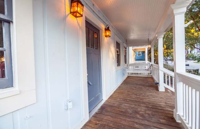 Charming 3BR/2BA in Reynoldstown Near the BeltLine photos photos