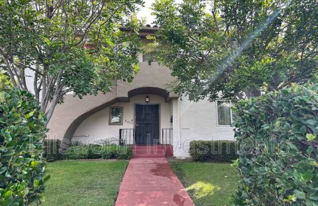 3529 Park Blvd photos photos