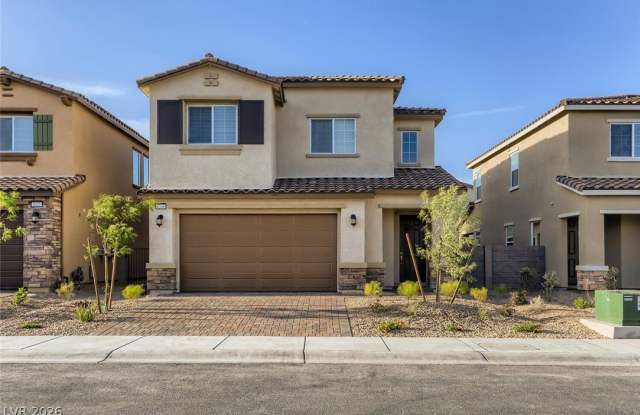 4208 Bayley Skye Gallery 1