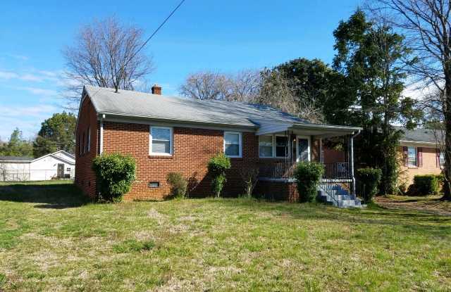 COMING SOON-Adorable 3 bedroom 1 bath house for Rent! photos photos