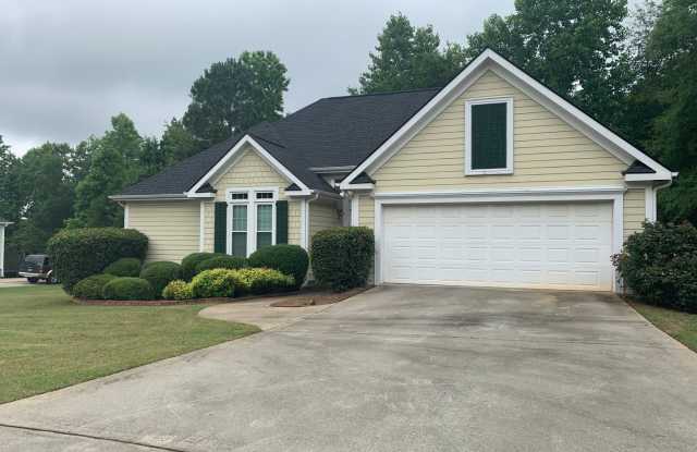 3BR Eastside Beauty Available July 2026 - 432 Wood Lane, Athens, GA 30605