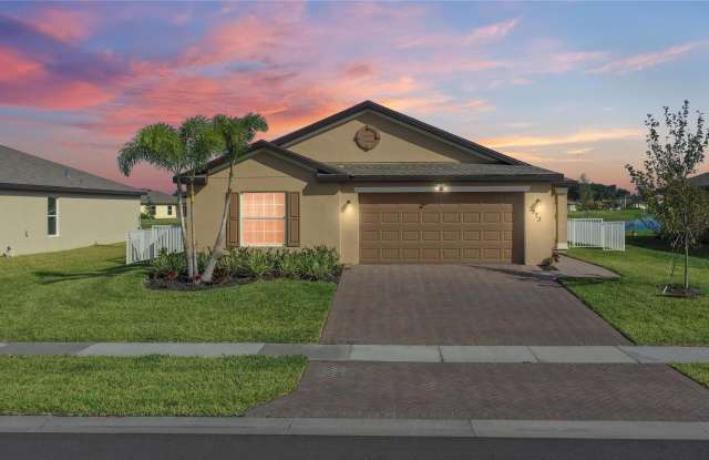 973 Bent Creek Drive photos photos