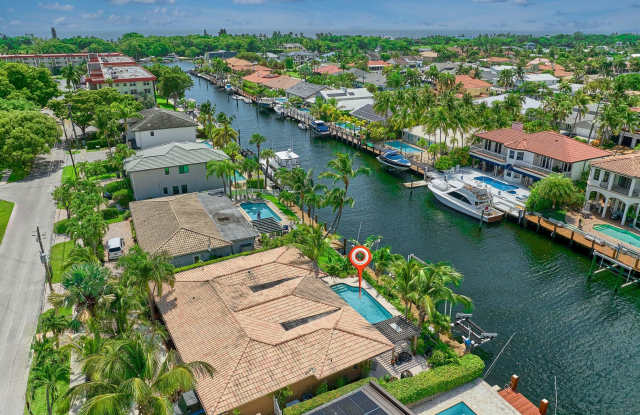 2810 Northeast 48th Court photos photos