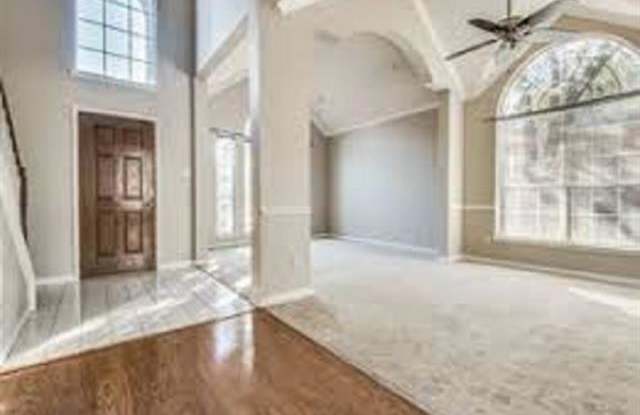 603 Rockcrossing Lane Gallery 4