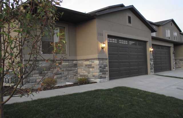 Luxury 5 Bedroom 3 Bath with Upscale Amenities for Rent Tremonton, Utah photos photos Luxury 5 Bedroom 3 Bath with Upscale Amenities for Rent Tremonton, Utah photos photos