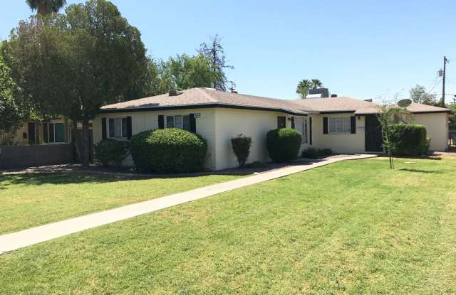 3 bed 2 bath in Arcadia Lite! - 3617 East Yale Street, Phoenix, AZ 85008