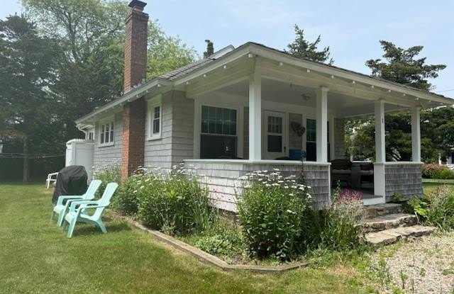 1 Snowberry Lane photos photos