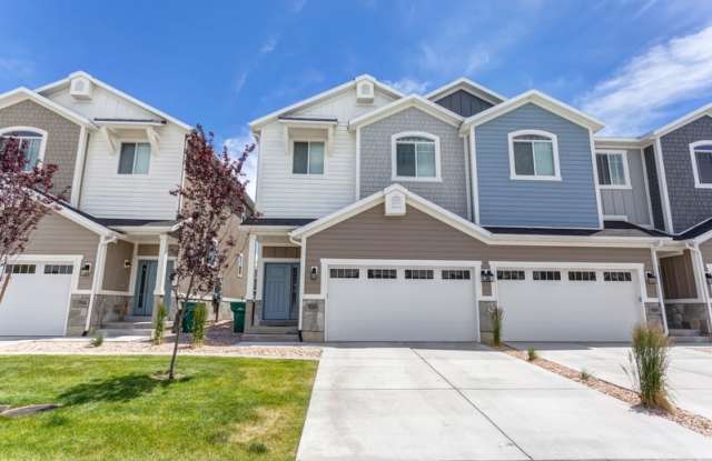 704 S 1840 W photos photos