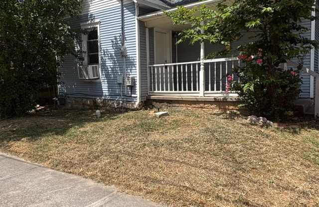 SUPER CUTE 1 BEDROOM 1 BATH HOUSE photos photos