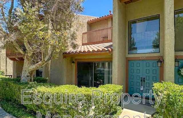 660 ROSEWOOD AVE photos photos