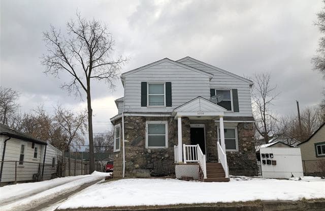 1058 PREMONT AVE - 1058 Premont Avenue, Waterford, MI 48328
