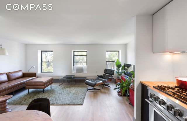 11 Willoughby Avenue photos photos