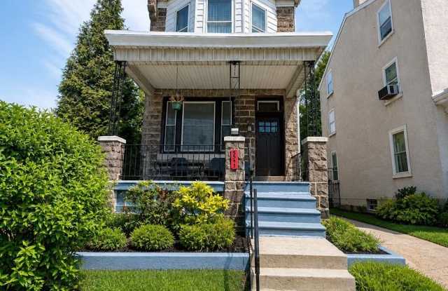5547 RIDGE Avenue photos photos