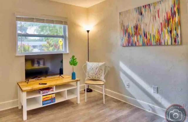 4929 BROOKMEADE Drive Gallery 3