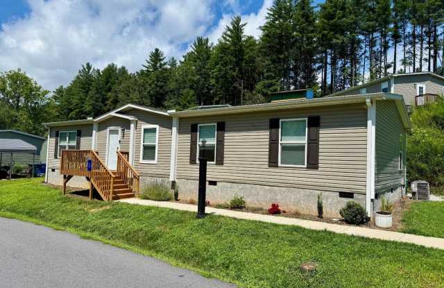 66 Enterprise Drive, - 66 Enterprise Drive, Buncombe County, NC 28730