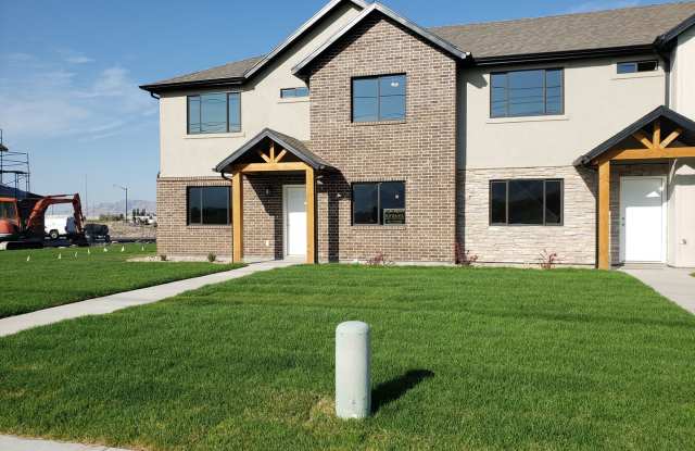 Spacious Springville Townhome photos photos