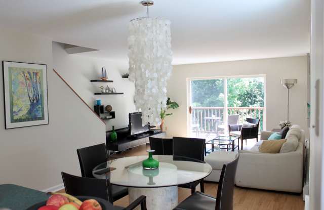 245 Redrock Dr Gallery 3