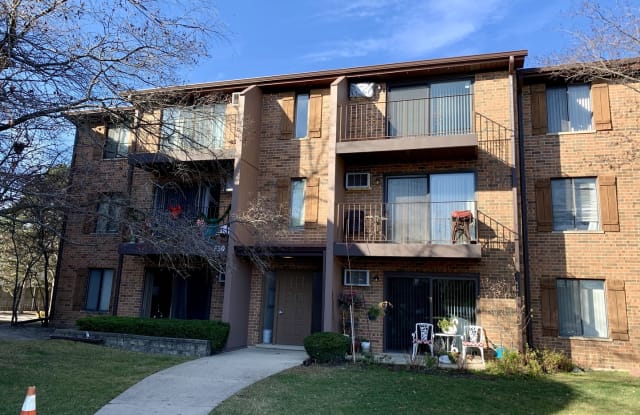 730 North Briar Hill Lane - 730 Briar Hill Lane, Addison, IL 60101