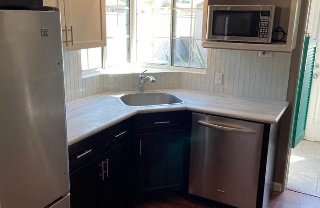 2233 North 17th Avenue - 2233 North 17th Avenue, Phoenix, AZ 85007