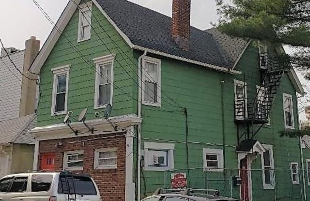 53 Hassart Street - 53 Hassart Street, New Brunswick, NJ 08901