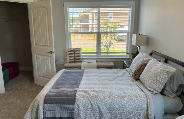 8300 Westmont Drive #102 Gallery 3