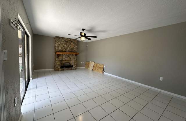 308 3rd Court Gallery 4