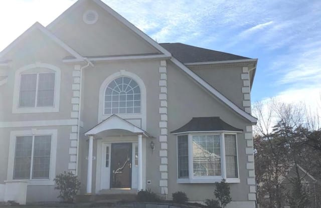 5114 GRANDE FOREST CT - 5114 Grande Forest Court, Centreville, VA 20120
