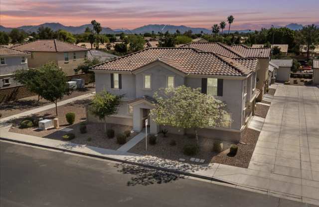 ✨ Beautiful 4 Bedroom, 3 Bathroom Home with Loft in Higley Heights! ✨ photos photos