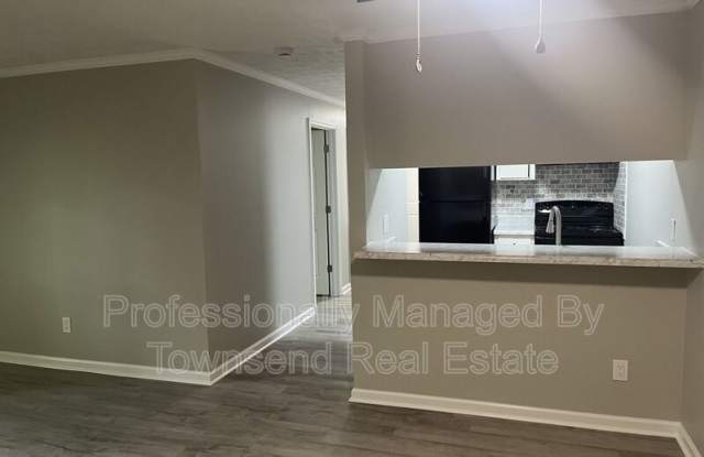 5853-G Century Oaks Drive Gallery 3