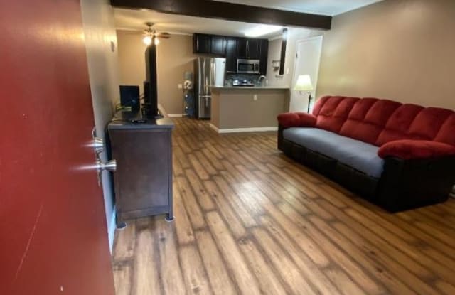 3549 Castle Glen Drive 109 - 3549 Castle Glen Drive, San Diego, CA 92123