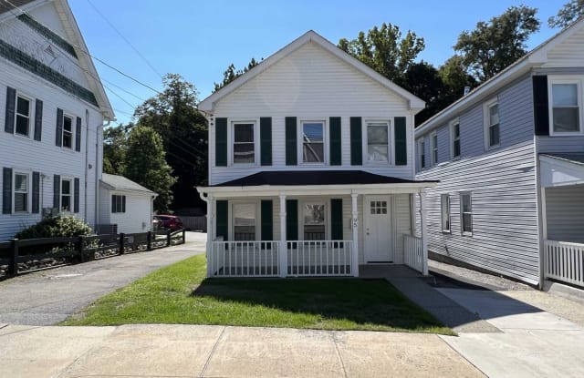 95 E MAIN ST - 95 East Main Street, Beacon, NY 12508